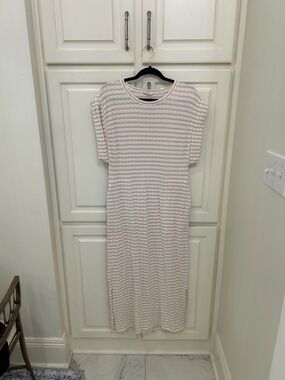 entro Cream and Pink Striped Midi Knit Dress